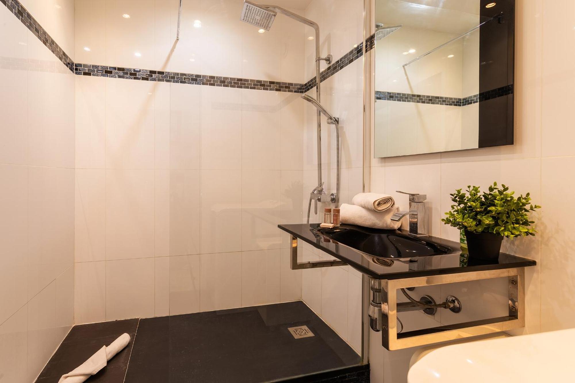 Massenet View Ap4168 Nice, By Riviera Holiday Homes מראה חיצוני תמונה
